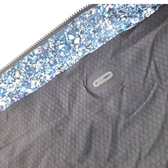Lululemon Gather Me Slightly Athletic Rain Jacket Womens 4 Water Resistant Blue